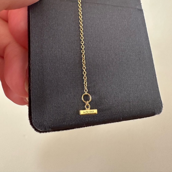 Tiffany Diamond and Mother of Pearl Circle Pendant Necklace - Picture 12 of 14